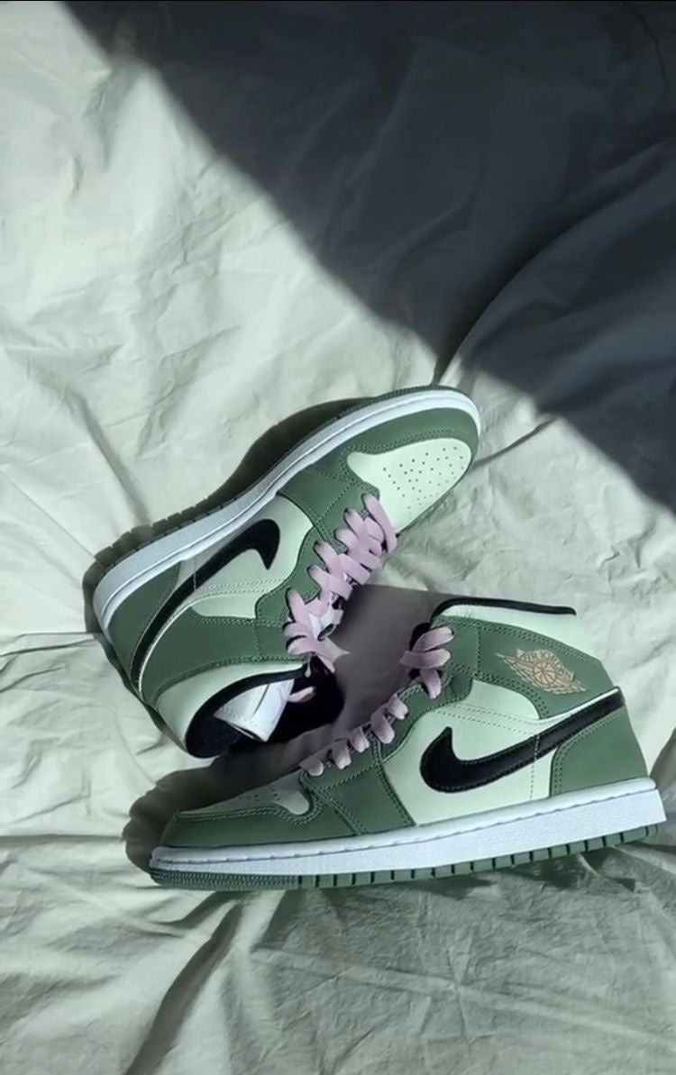 Air Jordan 1 mid « Dutch green »