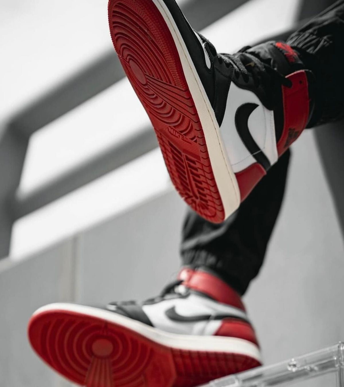 Air Jordan 1 High OG « Black Toe » 2025