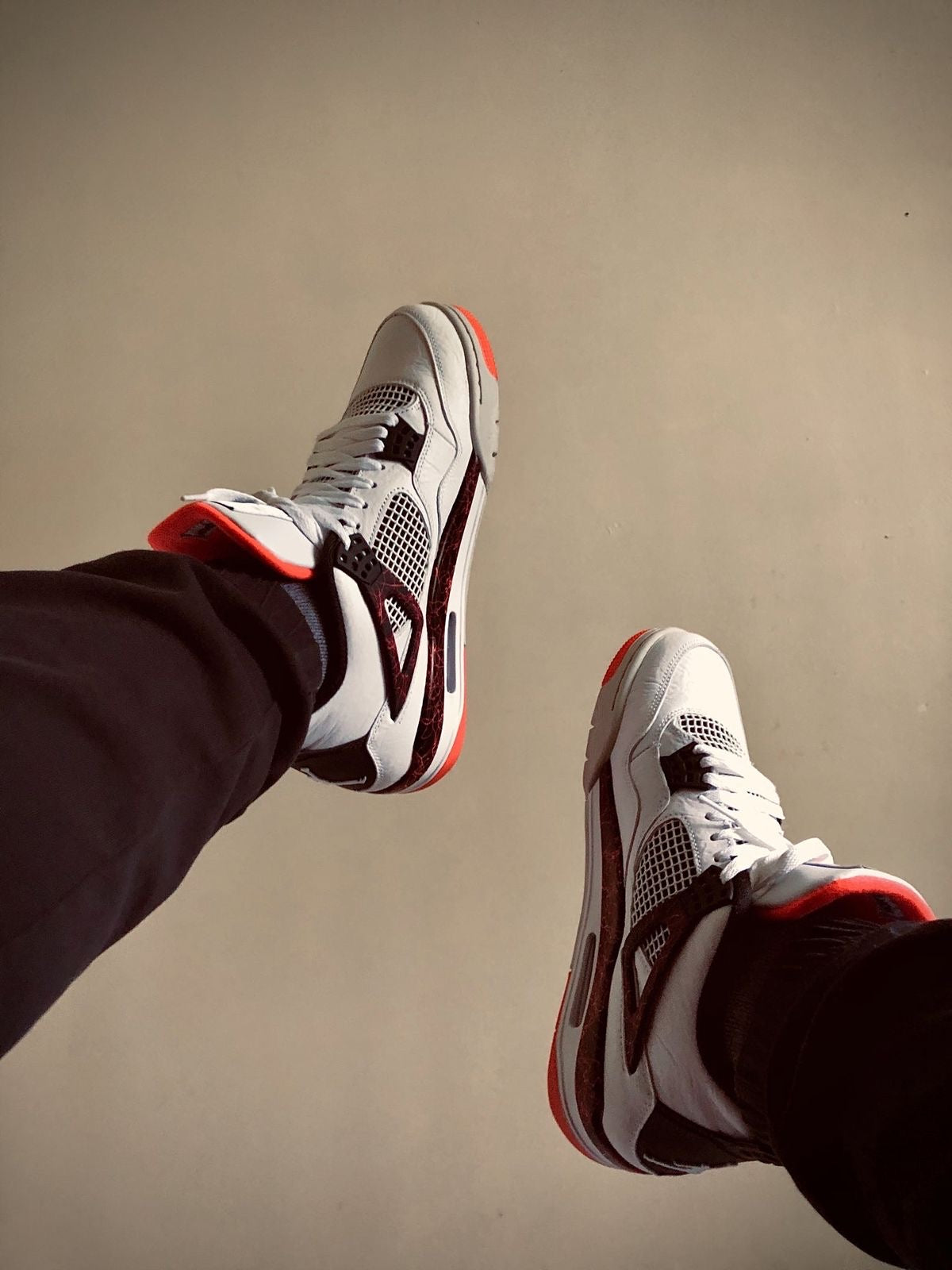 Air Jordan 4 PALE CITRON