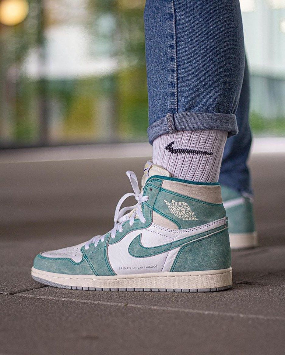 Air Jordan 1 High « Turbo Green »