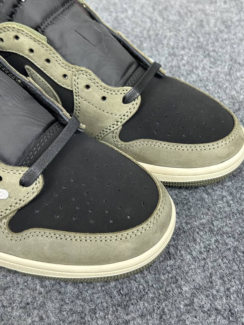 Jordan 1 low Travis Scott « black olive » Triple A quality