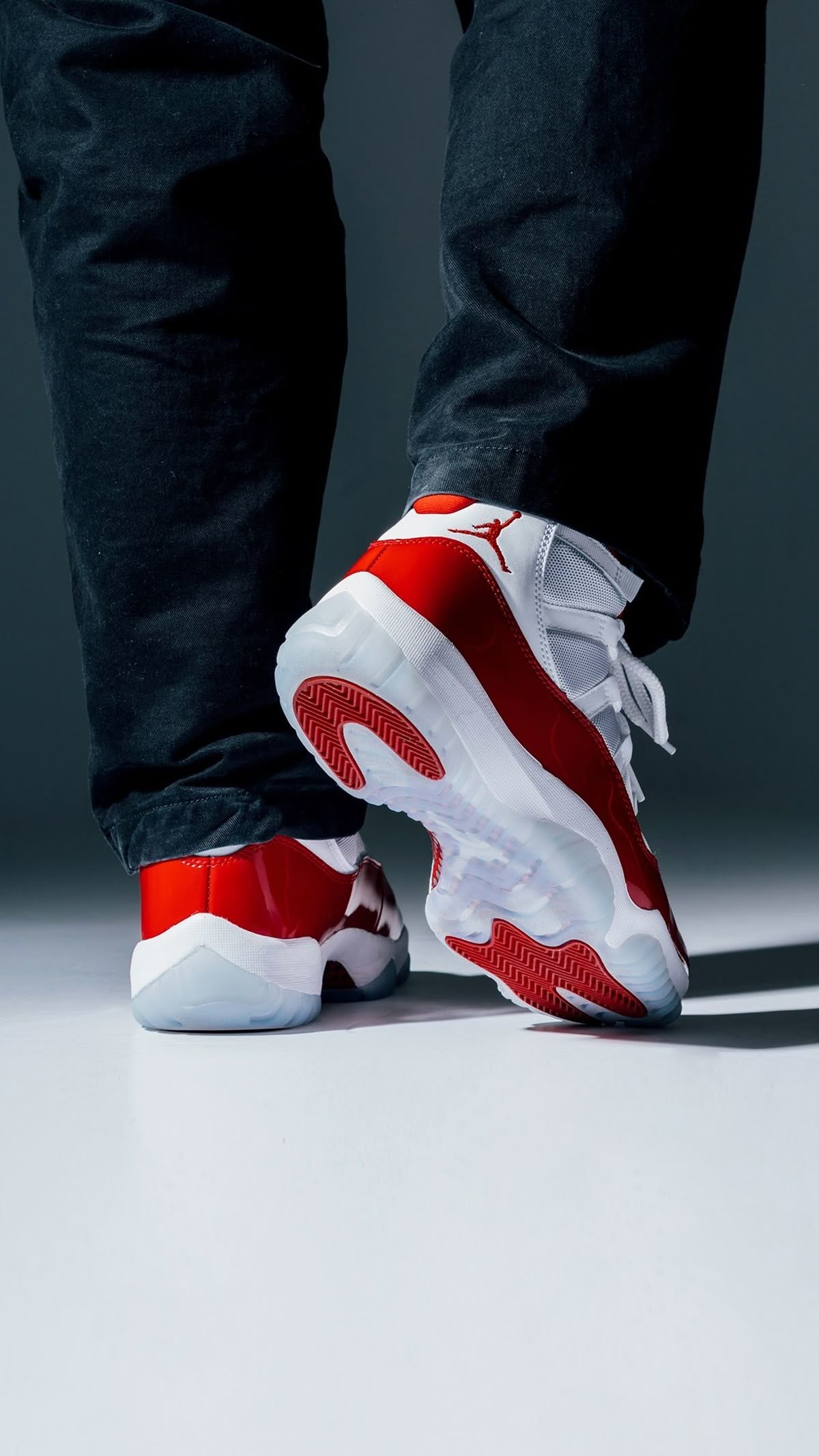 Air Jordan 11 « cherry »