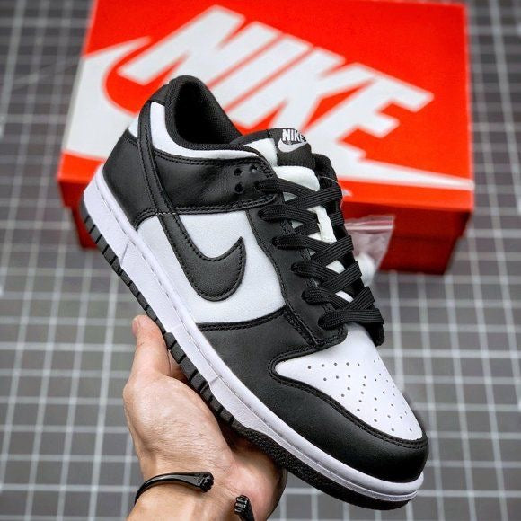 Sb dunk low panda