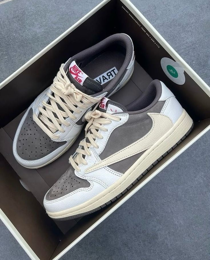 Jordan 1 low Travis Scott « reverse mocha »