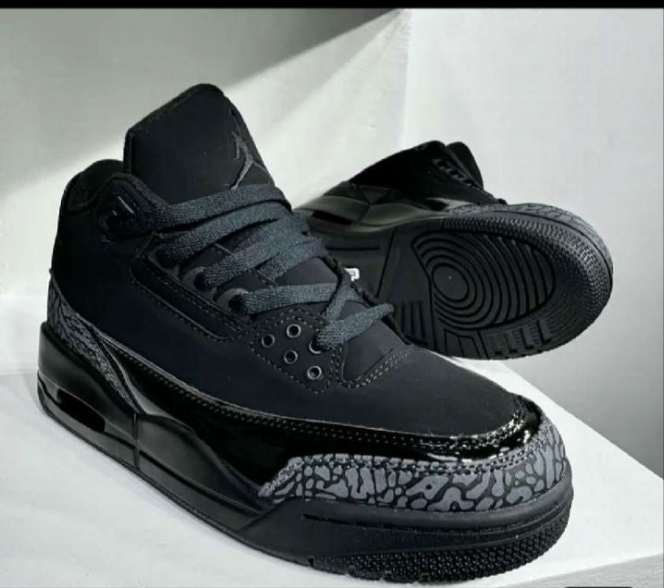 Air Jordan 3 retro BLACK CAT