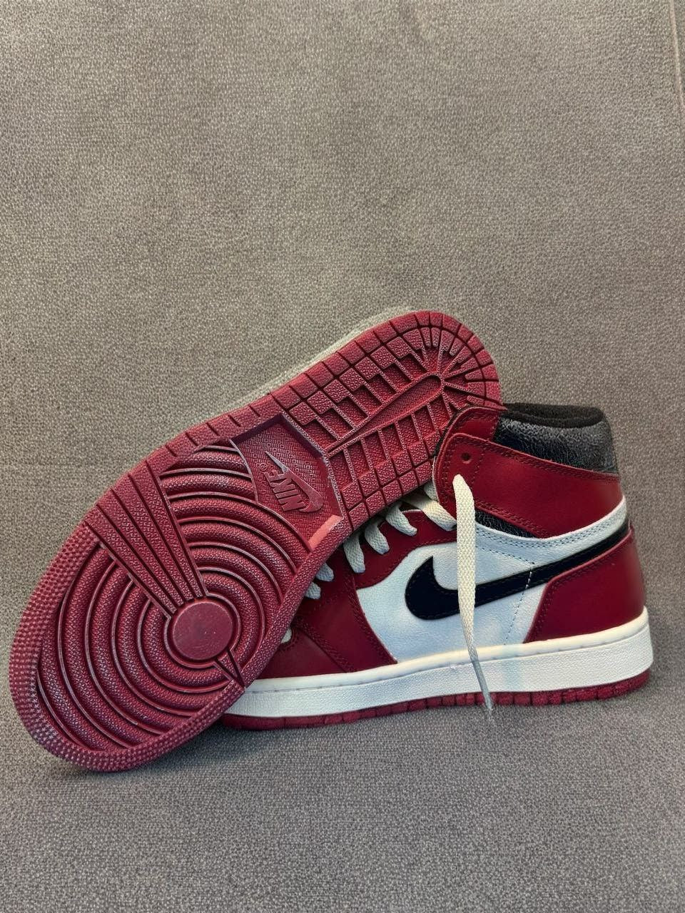 Air Jordan 1 High Lost and Found