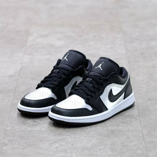 Air Jordan 1 low Panda