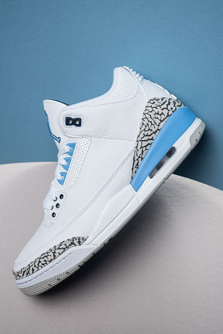 Air jordan 3 retro blue unc