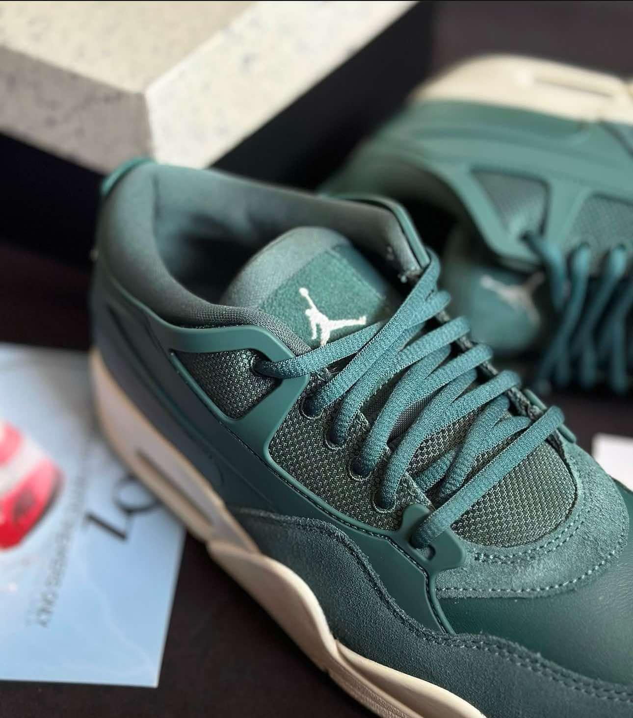 Air Jordan 4 RM Green