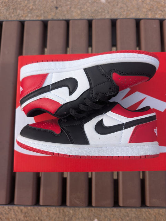 Air jordan 1 low chicago