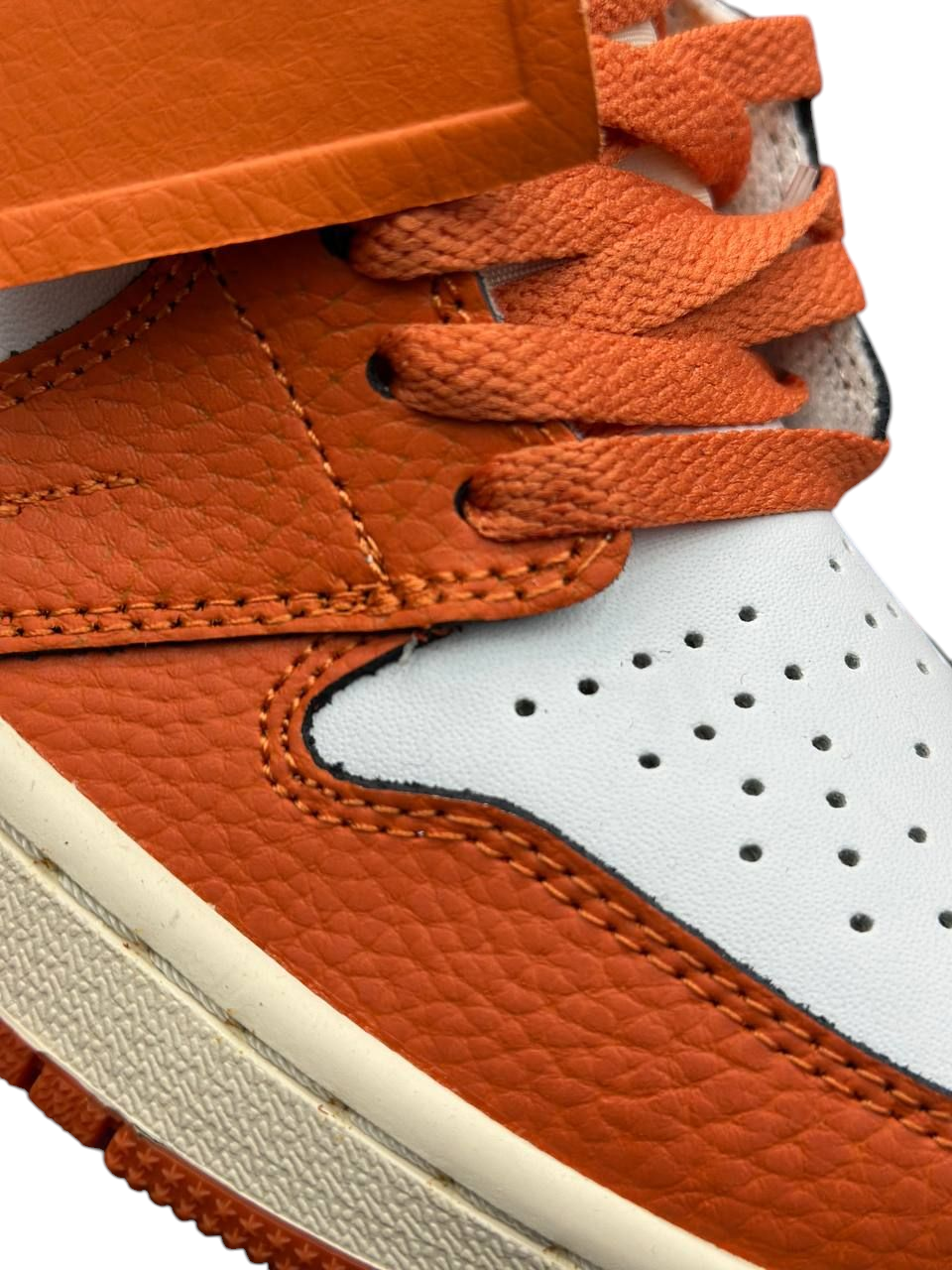 Air Jordan 1 high OG Starfish