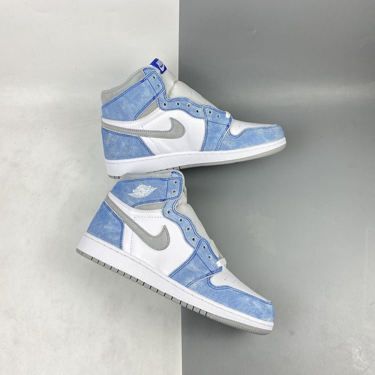 Jordan 1 High Hyper Blue